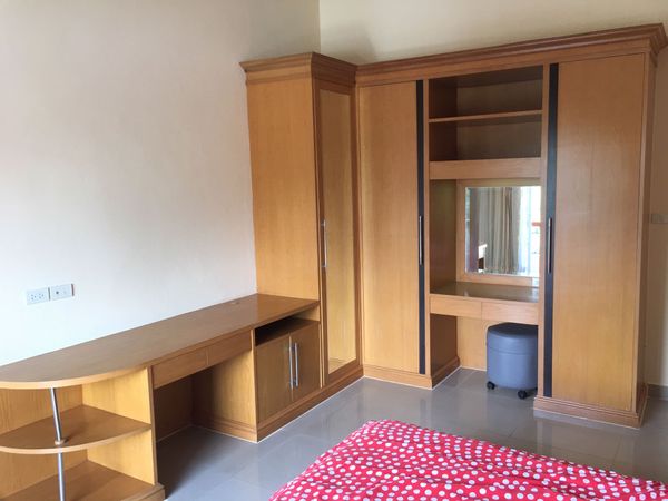 Picture of 2 bed Condo in El Patio Khlong Toei Nuea Sub District C11369