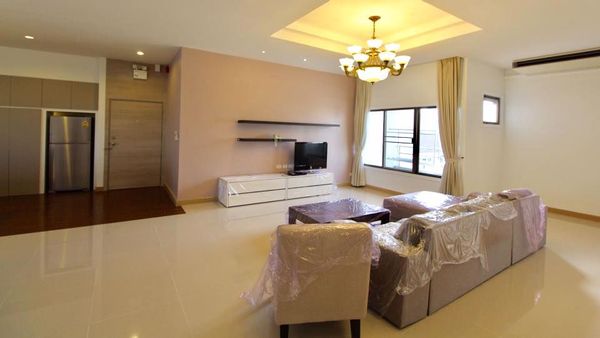 รูปภาพ 3 bed Condo in Magic Bricks Khlong Tan Nuea Sub District C11375