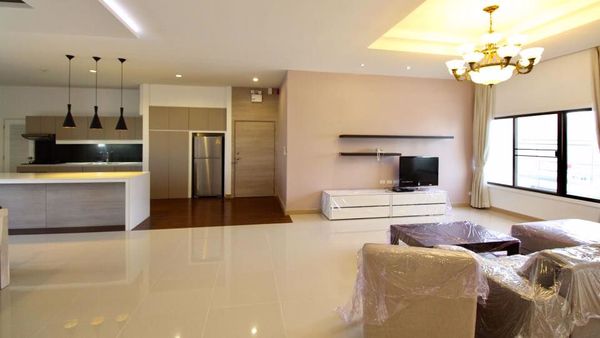 รูปภาพ 3 bed Condo in Magic Bricks Khlong Tan Nuea Sub District C11375