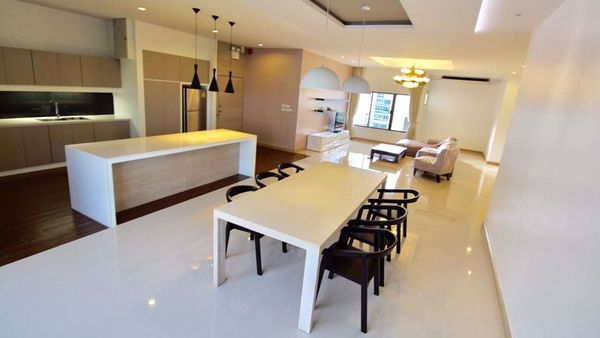 รูปภาพ 3 bed Condo in Magic Bricks Khlong Tan Nuea Sub District C11375