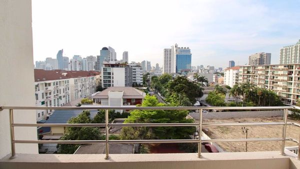 รูปภาพ 3 bed Condo in Magic Bricks Khlong Tan Nuea Sub District C11375