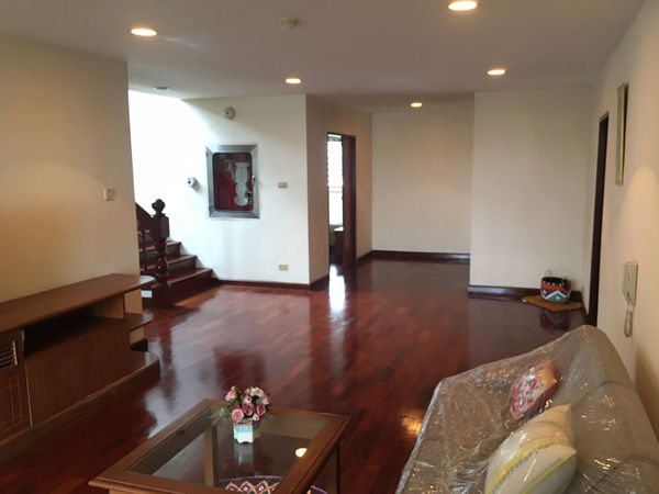 Picture of 4 bed Penthouse in Wewon Mansion Khlong Tan Nuea Sub District P11064