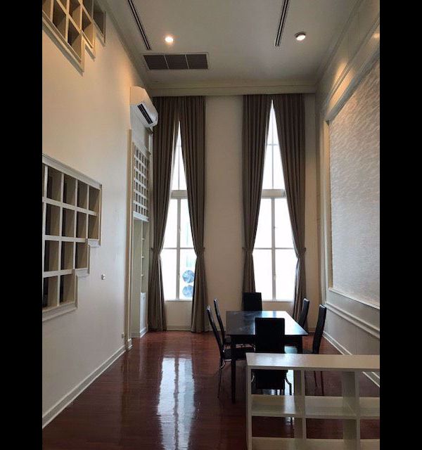 รูปภาพ 4 bed Condo in Baan Klang Krung (British Town - Thonglor) Khlong Tan Nuea Sub District C11381