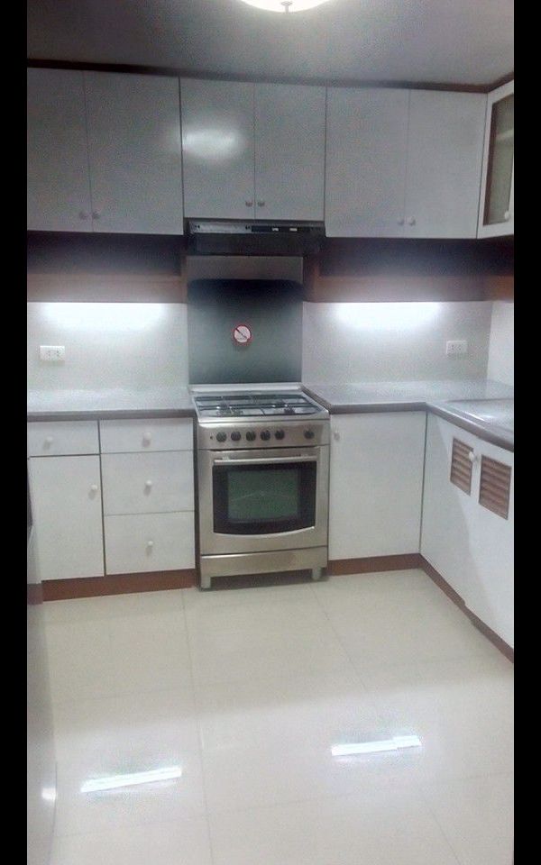 Picture of 3 bed Condo in Crystal Ville Court Khlong Toei Nuea Sub District C11383