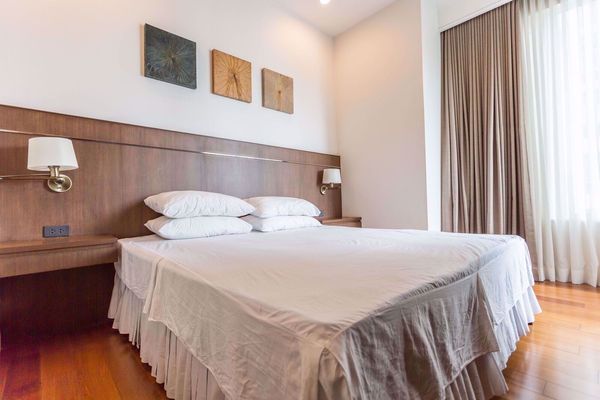 รูปภาพ 2 bed Condo in Q Langsuan Lumphini Sub District C11387