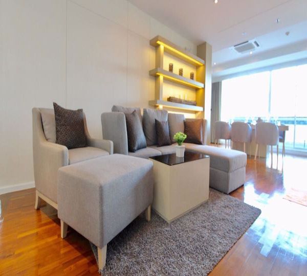 รูปภาพ 2 bed Condo in Raya Serviced Apartment Khlong Toei Nuea Sub District C11378