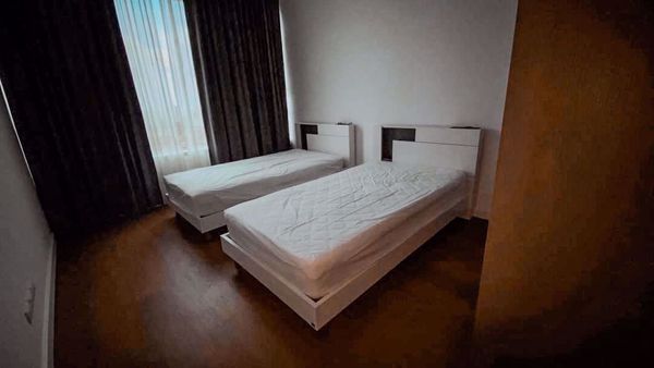 Picture of 3 bed Condo in 185 Rajadamri Lumphini Sub District C11398