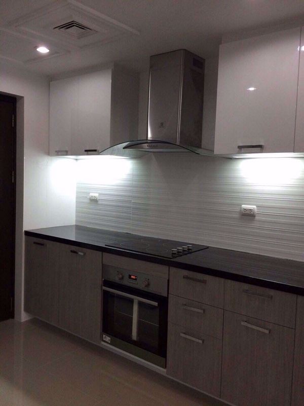 รูปภาพ 3 bed Condo in All Season Mansion Lumphini Sub District C11417