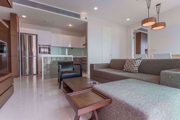 รูปภาพ 2 bed Condo in Q Langsuan Lumphini Sub District C11418