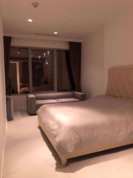 Picture of 1 bed Condo in 185 Rajadamri Lumphini Sub District C11424