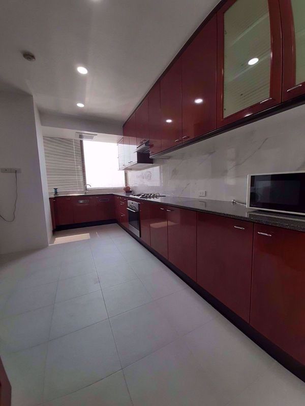 Picture of 3 bed Condo in Ruamsuk Khlongtan Sub District C11433