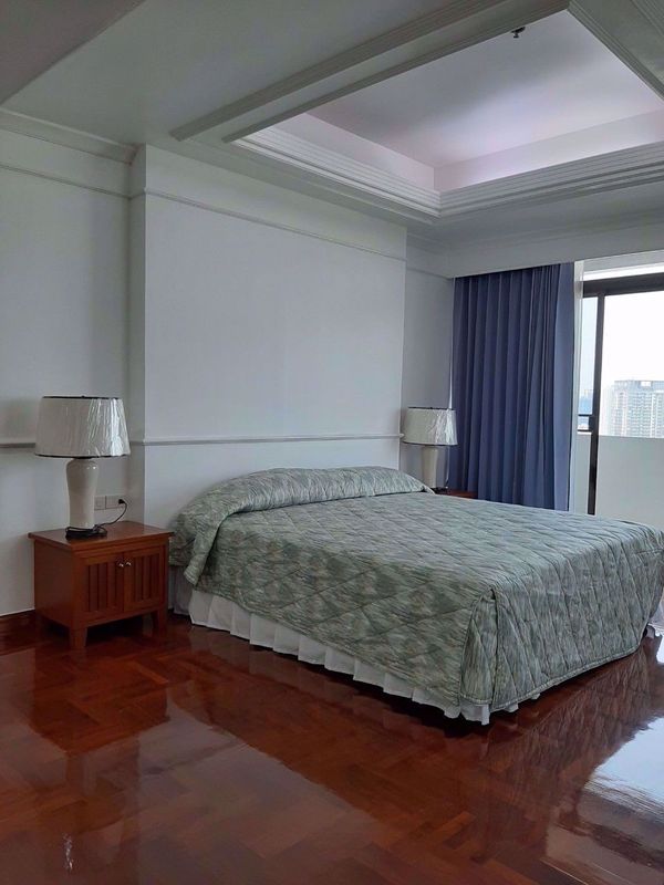 Picture of 3 bed Condo in Ruamsuk Khlongtan Sub District C11433