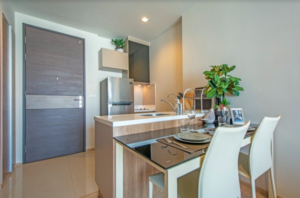 รูปภาพ 1 ห้องนอน Condo ในโครงการ Rhythm Sathorn Yan Nawa Sub District C11437