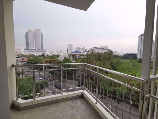 Picture of 2 bed Condo in Supalai Wellington Huai Khwang Sub District C11439