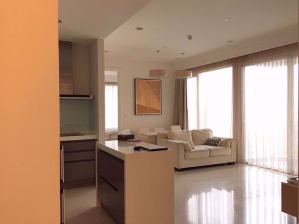 รูปภาพ 2 bed Condo in Q Langsuan Lumphini Sub District C11441