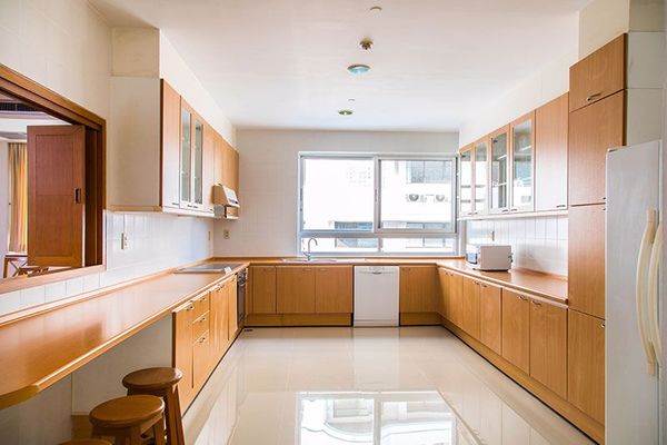 รูปภาพ 3 bed Penthouse in Krungthep Thani Tower Khlongtan Sub District P11065