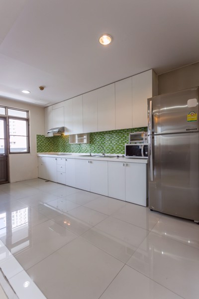 Picture of 3 bed Condo in Royal Castle Khlong Tan Nuea Sub District C06901