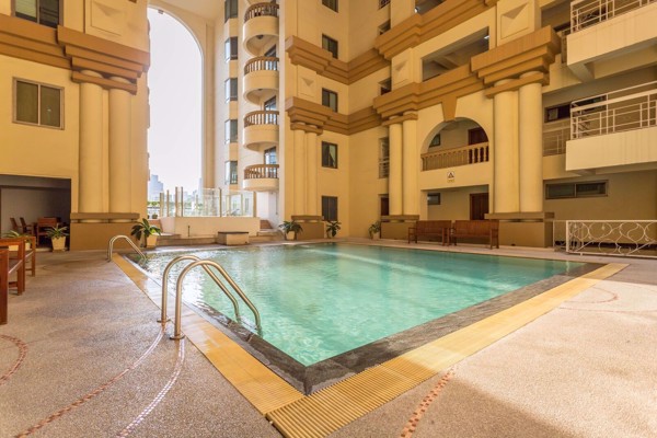 Picture of 4 bed Condo in Royal Castle Khlong Tan Nuea Sub District C11506