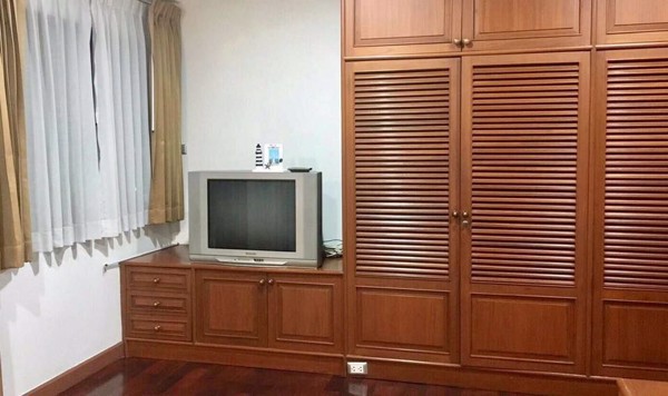 รูปภาพ 1 bed Condo in Saranjai Mansion Khlongtoei Sub District C11508