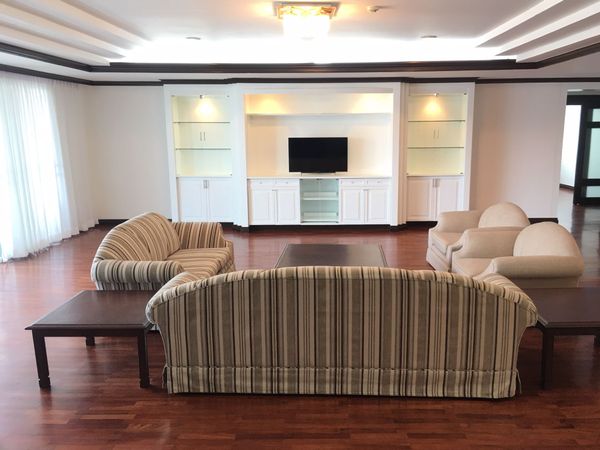 รูปภาพ 3 bed Condo in Jaspal Residence 2 Khlong Toei Nuea Sub District C11533