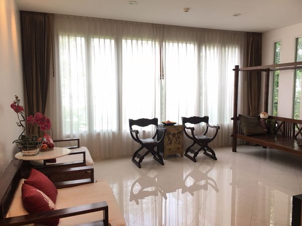 รูปภาพ 4 bed Condo in The Verandah Khlong Toei Nuea Sub District C11536