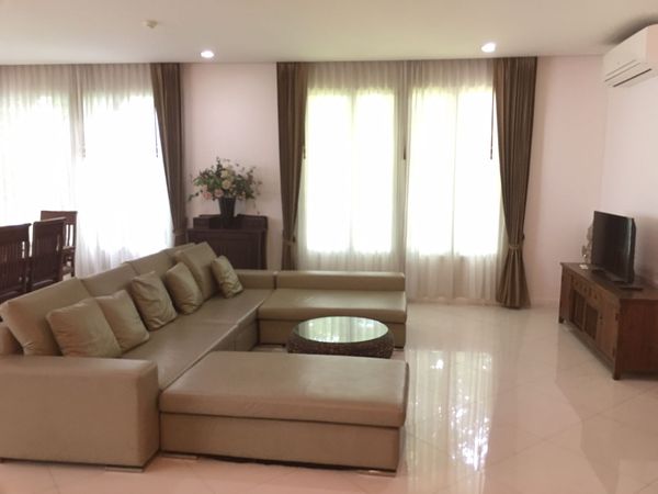 รูปภาพ 4 bed Condo in The Verandah Khlong Toei Nuea Sub District C11536