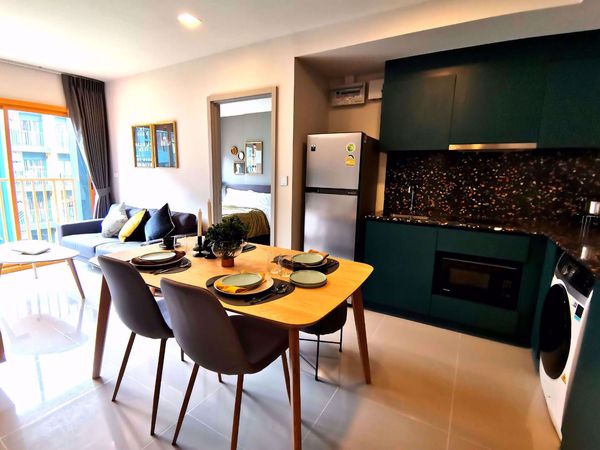 รูปภาพ 2 bed Condo in THE BASE Sukhumvit 50 Phra Khanong Sub District C11561