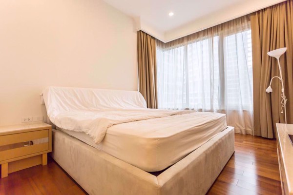 รูปภาพ 2 bed Condo in Q Langsuan Lumphini Sub District C11570