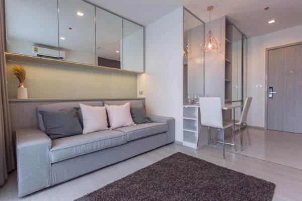 รูปภาพ 1 bed Condo in Rhythm Sukhumvit 36-38 Phra Khanong Sub District C004108