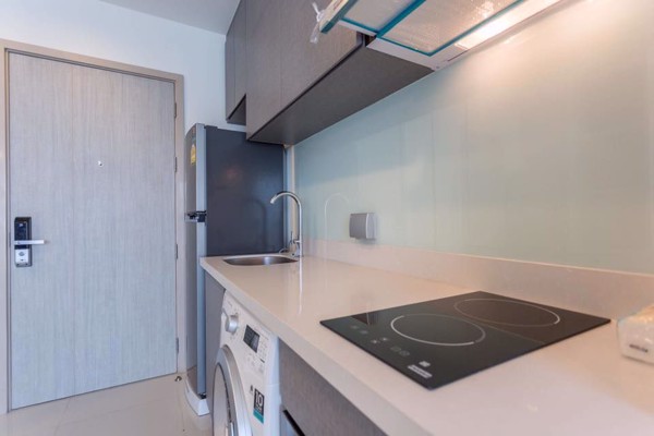 รูปภาพ 1 bed Condo in Rhythm Sukhumvit 36-38 Phra Khanong Sub District C004108