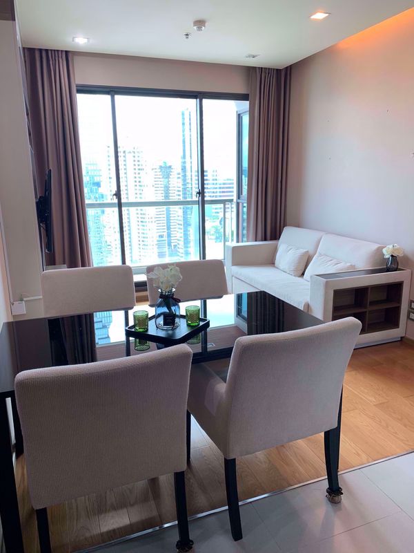 รูปภาพ 2 bed Condo in The Address Sathorn Silom Sub District C11606