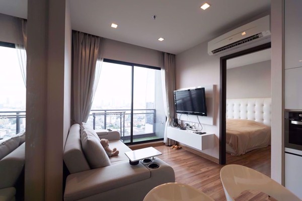 Picture of 1 bed Condo in Ivy Ampio Huai Khwang Sub District C11621