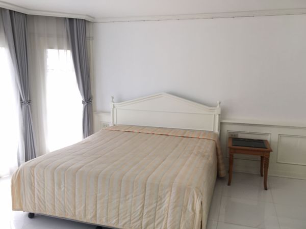 Picture of 3 bed Condo in NS Park Residence Khlongtan Sub District C11637