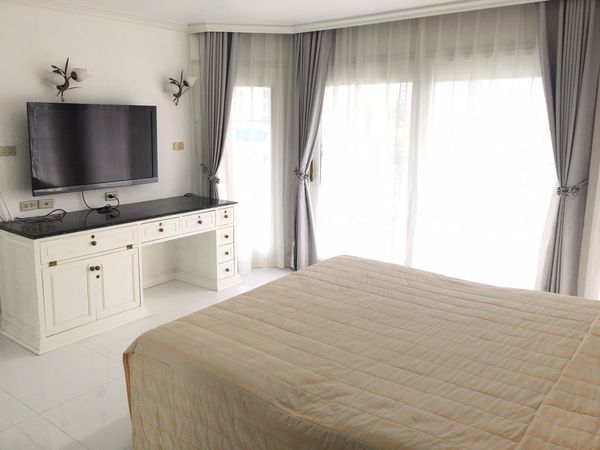 Picture of 3 bed Condo in NS Park Residence Khlongtan Sub District C11637