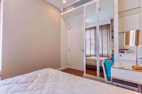 รูปภาพ 2 bed Condo in Q Langsuan Lumphini Sub District C11640