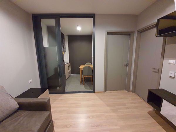 Picture of 1 bed Condo in The Base Garden Rama 9 Huamak Sub District C11646