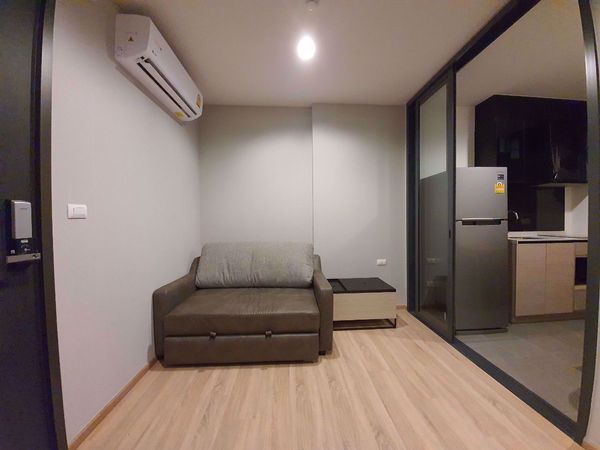 Picture of 1 bed Condo in The Base Garden Rama 9 Huamak Sub District C11646