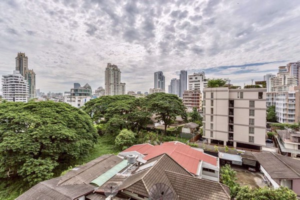 Picture of 1 bed Condo in Edge Sukhumvit 23 Khlong Toei Nuea Sub District C11722