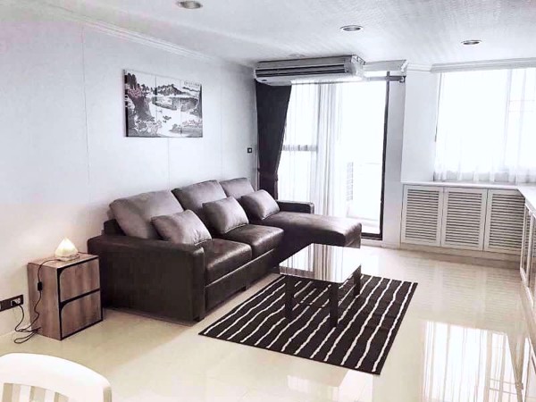 Picture of 2 bed Condo in Supalai Place Condominium Khlong Tan Nuea Sub District C11747