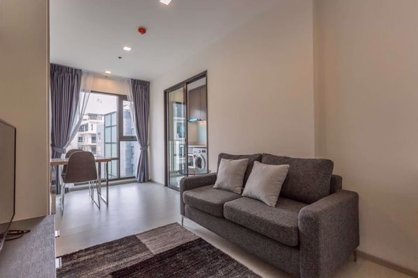 Picture of 1 bed Condo in Rhythm Sukhumvit 36-38 Phra Khanong Sub District C10868