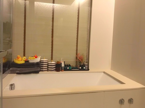 Picture of 1 bed Condo in The Room Sukhumvit 21 Khlong Toei Nuea Sub District C11858