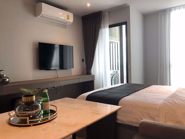 รูปภาพ Studio bed Condo in RHYTHM Ekkamai Khlong Tan Nuea Sub District C11861