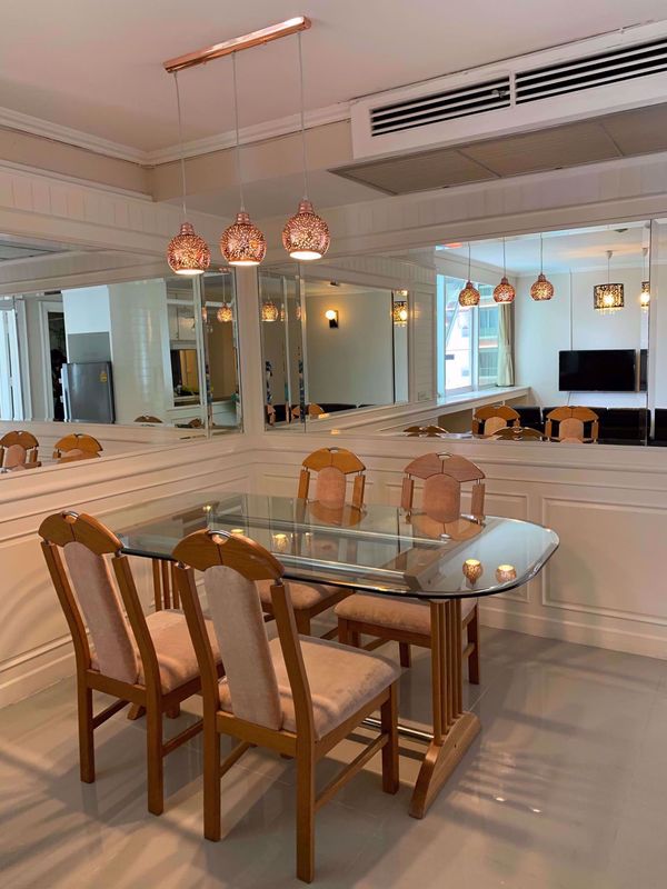 รูปภาพ 2 bed Condo in Asoke Place Khlong Toei Nuea Sub District C11891