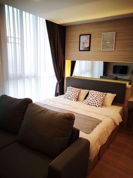 รูปภาพ Studio bed Condo in Noble Revolve Ratchada Huai Khwang Sub District C11894