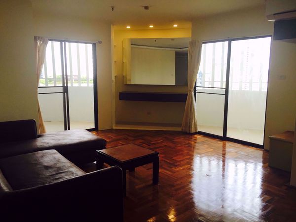 รูปภาพ 3 bed Condo in Fifty Fifth Tower Khlong Tan Nuea Sub District C11905