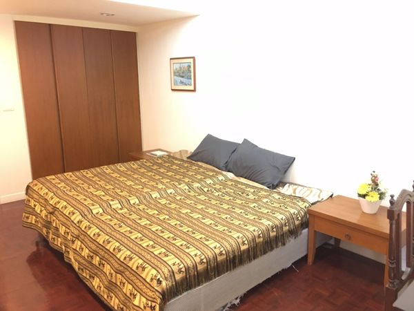 Picture of 3 bed Condo in Neo Aree Apartment Khlongtan Sub District C11919