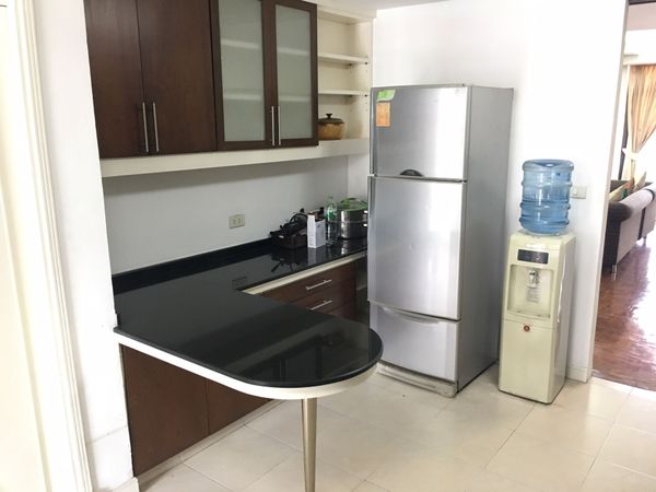 รูปภาพ 3 bed Condo in Neo Aree Apartment Khlongtan Sub District C11922