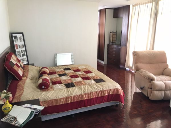 Picture of 3 bed Condo in Neo Aree Apartment Khlongtan Sub District C11923