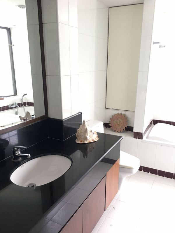 Picture of 3 bed Condo in Neo Aree Apartment Khlongtan Sub District C11923