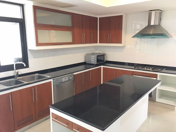 Picture of 4 bed Penthouse in Neo Aree Apartment Khlongtan Sub District P11068